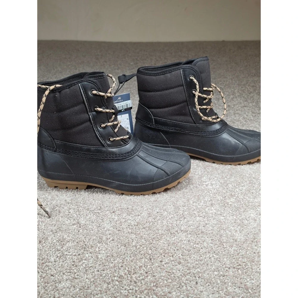 Universal Thread Womens Tiffani Waterproof Duck Boots Black Gum Sole Size 7‎ NWT
